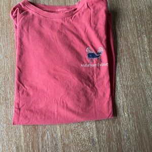 Vineyard Vines men’s T-shirt, size small